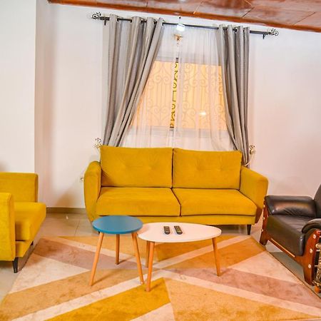 Appartement Meuble 2 Chambres Avec Salle De Bain - 1 Salon - 1E Cuisine - La Concorde - Quartier Nkomkana Yaoundé Exterior foto