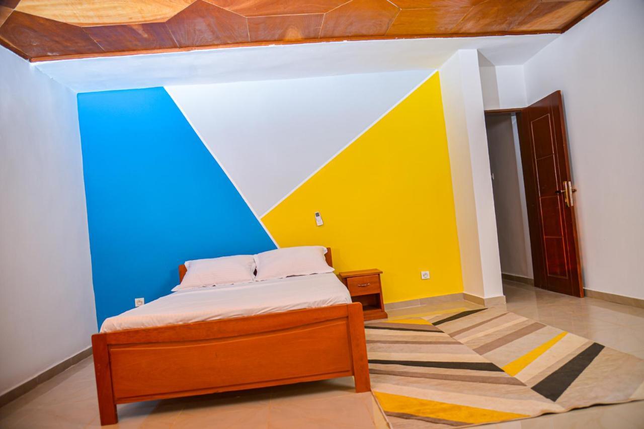 Appartement Meuble 2 Chambres Avec Salle De Bain - 1 Salon - 1E Cuisine - La Concorde - Quartier Nkomkana Yaoundé Exterior foto
