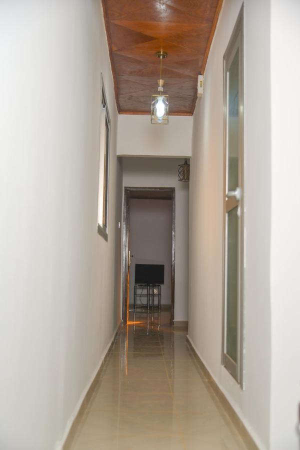 Appartement Meuble 2 Chambres Avec Salle De Bain - 1 Salon - 1E Cuisine - La Concorde - Quartier Nkomkana Yaoundé Exterior foto